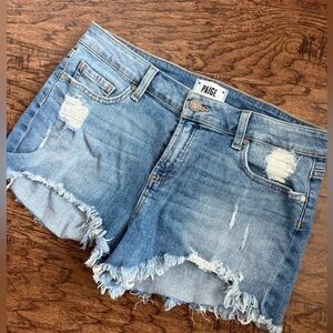 PAIGE Denim Daryn Distressed Jean Shorts Light Blue Frayed Mid Rise Raw Hem 29
